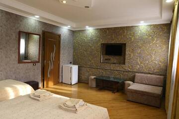 Фото номера Суперлюкс Отель Dkd-bridge Hotel г. Тбилиси 3