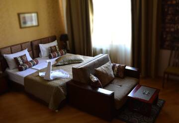 Фото номера Двухместный номер с 2 отдельными кроватями Отель David Hotel г. Тбилиси 2