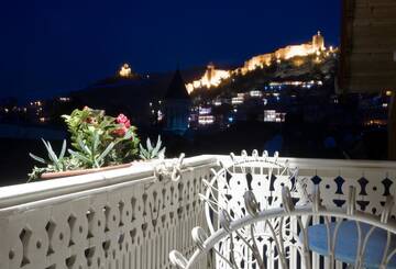 Фото номера Люкс Отель No12 Boutique Hotel г. Тбилиси 2