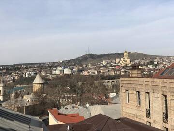 Фото номера Четырехместный номер с балконом Отель Hotel Kalanga г. Тбилиси 6