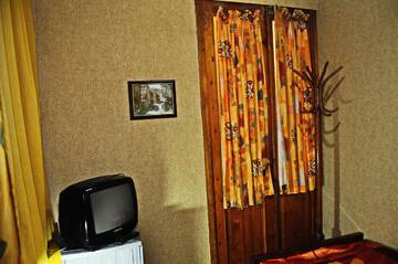 Фото номера Одноместный номер эконом-класса Гостевой дом S.N. Guest House г. Тбилиси 8