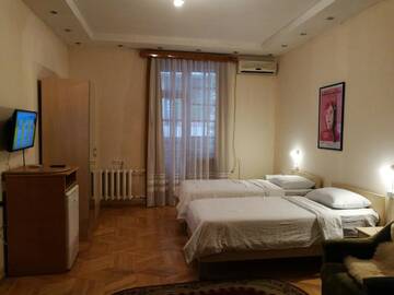 Фото номера Двухместный номер с 2 отдельными кроватями Отель Hotel Salo г. Тбилиси 5