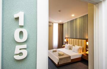 Фото номера Стандартный двухместный номер с 1 кроватью Отель Hotel Margi г. Тбилиси 7