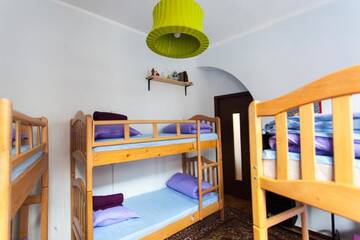 Фото номера Односпальная кровать в общем номере Хостелы Namaste Hostel г. Тбилиси 4