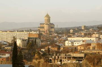 Фото номера Двухместный номер с 1 кроватью и террасой Отель Artists Residence in Tbilisi г. Тбилиси 5