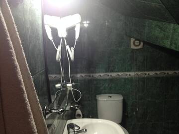 Фото номера Четырехместный номер с балконом Гостевой дом My House Hotel г. Тбилиси 8