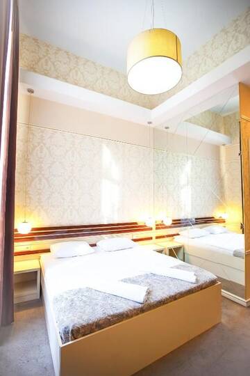 Фото номера Стандартный двухместный номер с 1 кроватью Отель Rustaveli Hotel г. Тбилиси 13