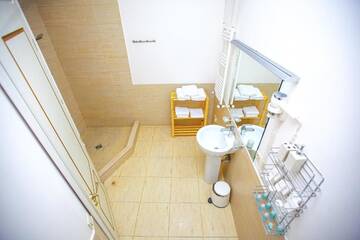 Фото номера Апартаменты с балконом Отель Rustaveli Hotel г. Тбилиси 17