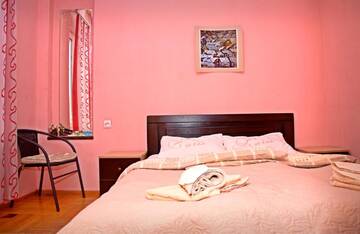 Фото номера Двухместный номер с 1 кроватью Гостевой дом Sky Guest House г. Тбилиси 3