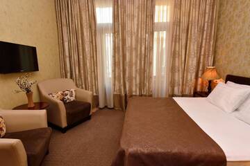 Фото номера Стандартный двухместный номер с 1 кроватью Отель King David Hotel г. Тбилиси 17