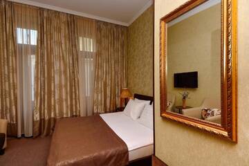 Фото номера Стандартный двухместный номер с 1 кроватью Отель King David Hotel г. Тбилиси 14
