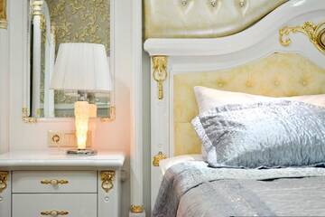 Фото номера Номер Делюкс с кроватью размера &quot;king-size&quot; и джакузи Отель Elegant Boutique Rustaveli г. Тбилиси 3