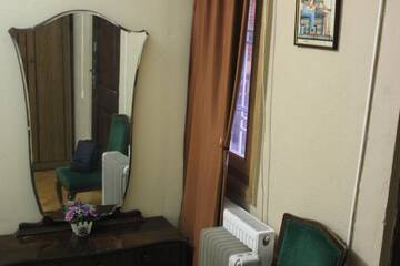 Фото номера Апартаменты (для 1 взрослого) Гостевой дом Old District Guest House г. Тбилиси 7