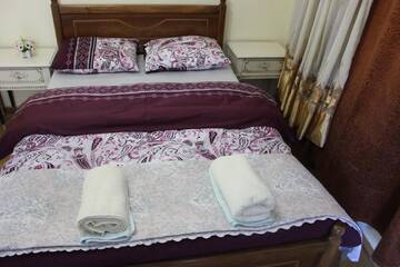 Фото номера Стандартный семейный номер Гостевой дом Old District Guest House г. Тбилиси 5