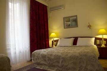 Фото номера Семейный номер Отель Iliani Hotel г. Тбилиси 2