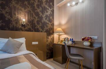 Фото номера Стандартный двухместный номер с 1 кроватью Отель Iliani Hotel г. Тбилиси 6