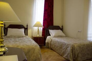 Фото номера Семейный номер Отель Iliani Hotel г. Тбилиси 4