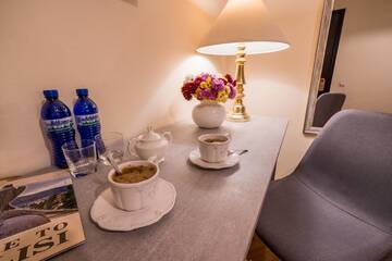 Фото номера Стандартный двухместный номер с 1 кроватью Отель Iliani Hotel г. Тбилиси 20