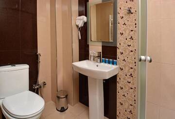 Фото номера Стандартный четырехместный номер Отель Hotel Diamond Dat Exx company г. Тбилиси 6
