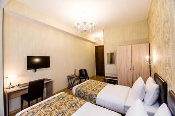 Фото номера Стандартный двухместный номер с 2 отдельными кроватями Отель Hotel Diamond Dat Exx company г. Тбилиси 9