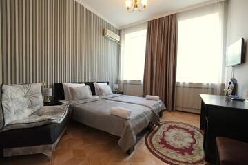 Фото номера Улучшенный люкс Отель Georgian House г. Тбилиси 2