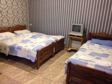 Фото номера Трехместный номер Гостевой дом Meidani Guest house г. Тбилиси 10