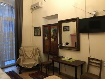 Фото номера Полулюкс Отель Gutsa Artists Mini-Hotel г. Тбилиси 18