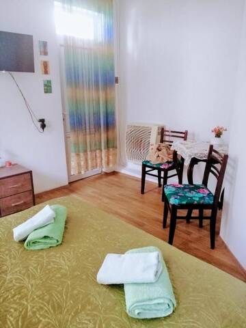 Фото номера Двухместный номер Делюкс с 1 кроватью и душем Гостевой дом Guest House Marina г. Тбилиси 46