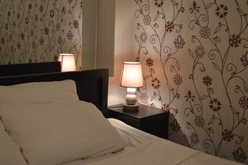 Фото номера Трехместный номер эконом-класса Гостевой дом Georgian Guest House on Asatiani г. Тбилиси 5