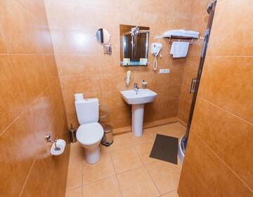 Фото номера Стандартный двухместный номер с 1 кроватью Отель Hotel Orion Old Town г. Тбилиси 16