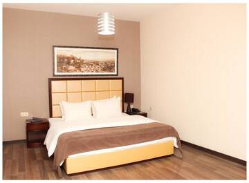 Фото номера Стандартный двухместный номер с 1 кроватью Отель Hotel Orion Old Town г. Тбилиси 17