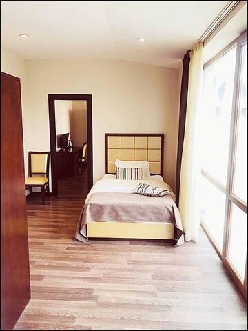 Фото номера Семейный люкс Отель Hotel Orion Old Town г. Тбилиси 4