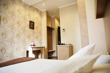 Фото номера Стандартный двухместный номер с 1 кроватью Отель Rondo Hotel г. Тбилиси 5