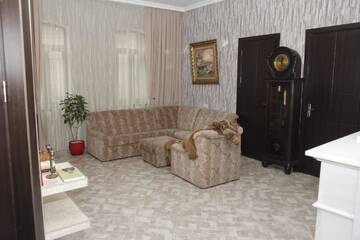 Фото номера Двухместный номер с 2 отдельными кроватями Гостевой дом Guest House Gamardjoba г. Тбилиси 10