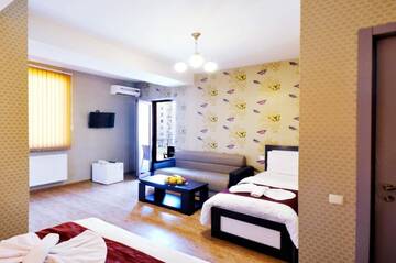 Фото номера Семейный номер Отель Hotel Kavela г. Тбилиси 5