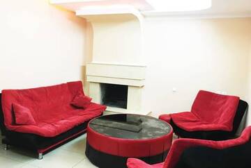Фото номера Трехместный номер эконом-класса с общей ванной комнатой Отель Hotel Relax г. Тбилиси 3