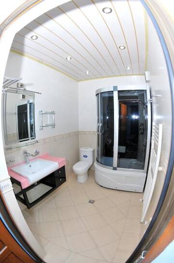 Фото номера Люкс с балконом Отель Hotel Relax г. Тбилиси 6