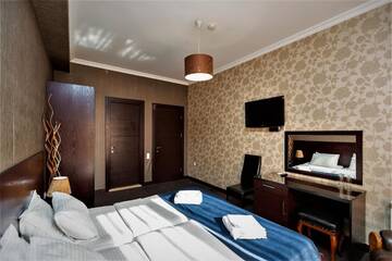 Фото номера Стандартный двухместный номер с 2 отдельными кроватями Отель Hotel Sololaki г. Тбилиси 5