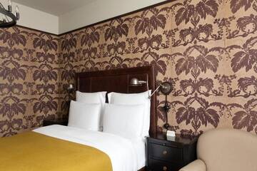 Фото номера Двухместный номер с 1 кроватью Отель Rooms Hotel Tbilisi г. Тбилиси 7