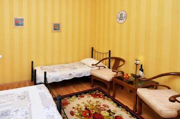 Фото номера Трехместный номер Отель Terrace Garden Boutique Hotel г. Тбилиси 9