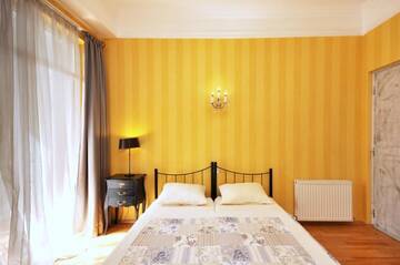 Фото номера Трехместный номер Отель Terrace Garden Boutique Hotel г. Тбилиси 5