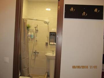 Фото номера Двухместный номер с 1 кроватью Гостевой дом Guest House Lion г. Тбилиси 2