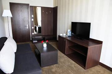 Фото номера Семейный номер Отель Citrus Hotel г. Тбилиси 2