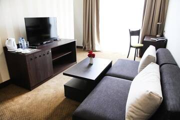 Фото номера Семейный номер Отель Citrus Hotel г. Тбилиси 3
