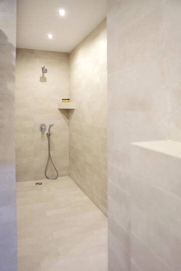 Фото номера Люкс Отель Citrus Hotel г. Тбилиси 5