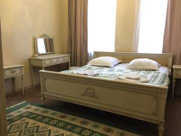 Фото номера Двухместный номер Делюкс с 1 кроватью и душем Мини-отель Kipiani Guest house г. Тбилиси 9