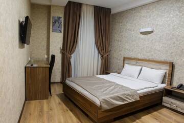 Фото номера Одноместный номер Делюкс с балконом Отель Hotel Gureli г. Тбилиси 3