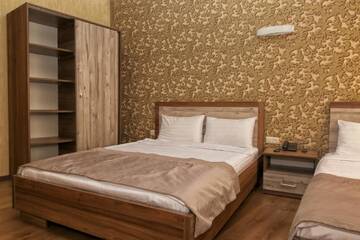 Фото номера Семейный номер с балконом Отель Hotel Gureli г. Тбилиси 5