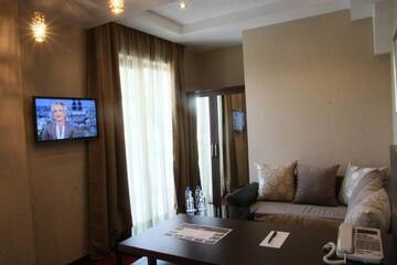 Фото номера Улучшенный люкс Отель Marionn Hotel г. Тбилиси 11