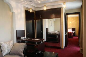 Фото номера Улучшенный люкс Отель Marionn Hotel г. Тбилиси 13